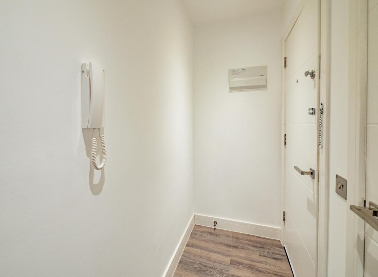Alidor Town Centre Apartment Reading